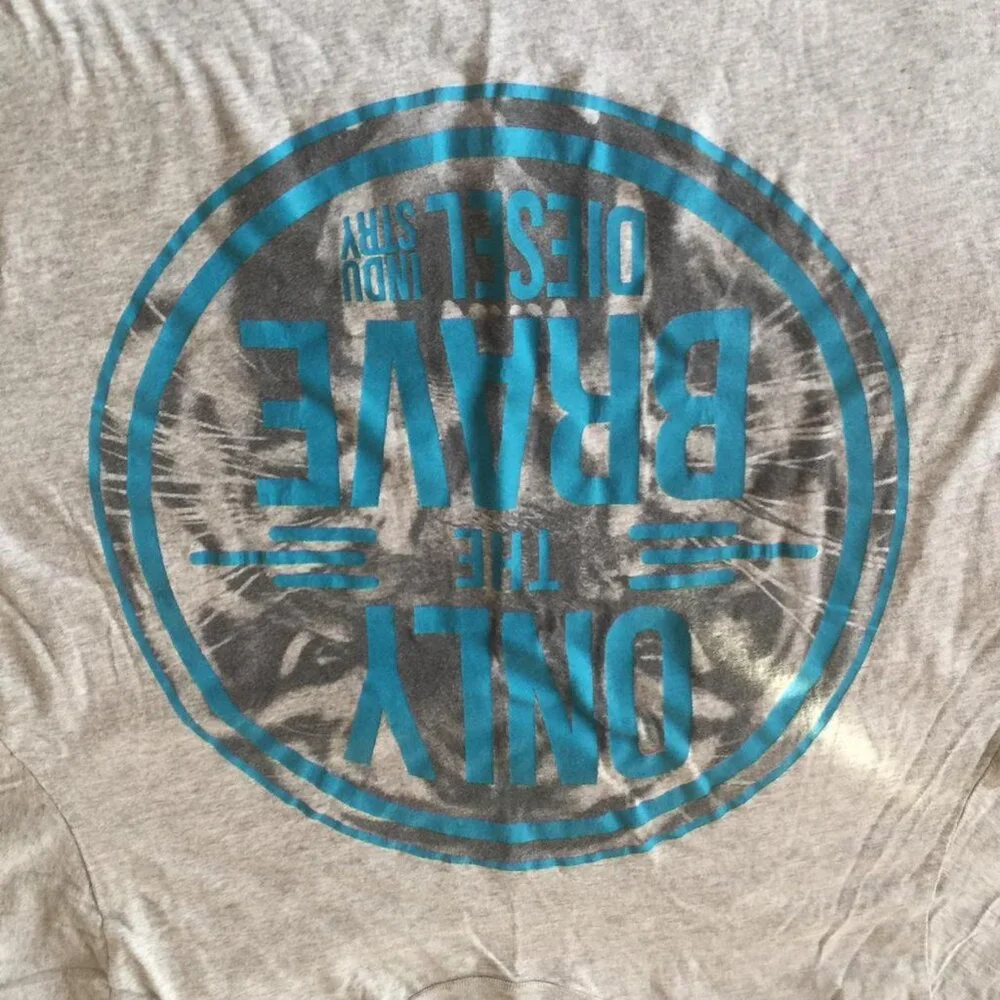 Diesel grey T-shirt Like new Size fits like medium - Picture 3 of 4
